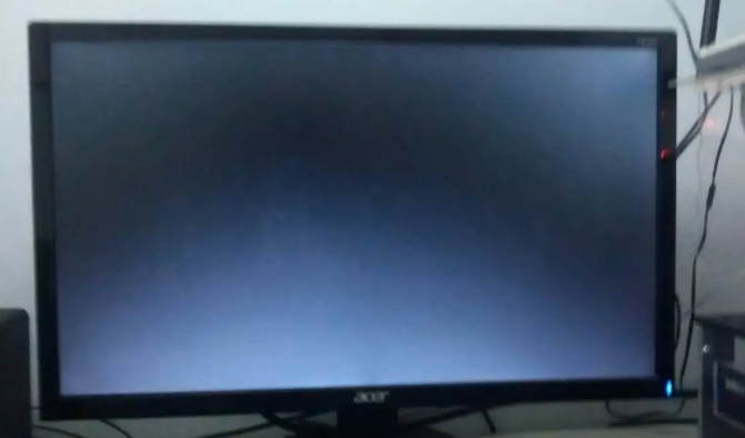 電腦黑屏的原因是什么呢？