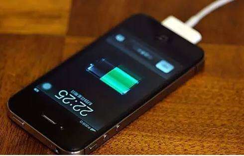 手機電池不耐用，手機待機續航短