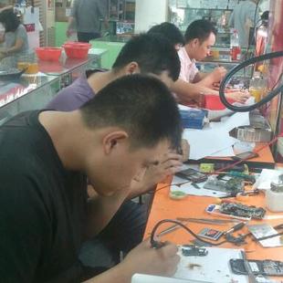 手機上門維修成大熱，再也不用擔心被坑了