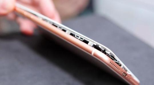 iPhone8電池膨脹-手機維修