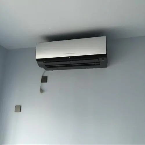 空調電壓傳感器異常怎么維修？